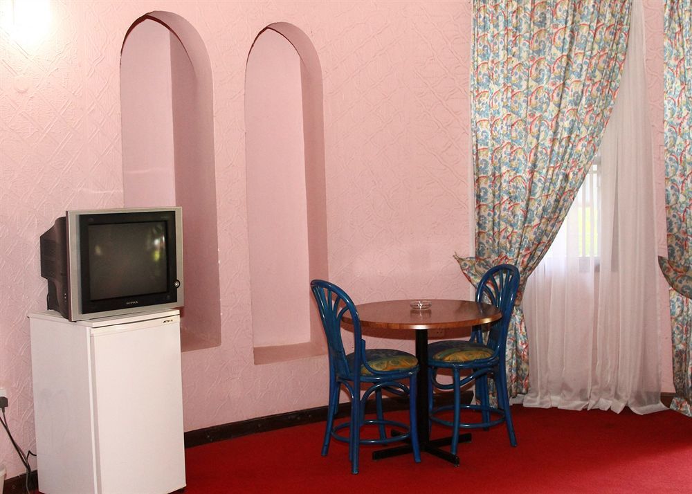 Ridar Hotel Seeta Екстериор снимка